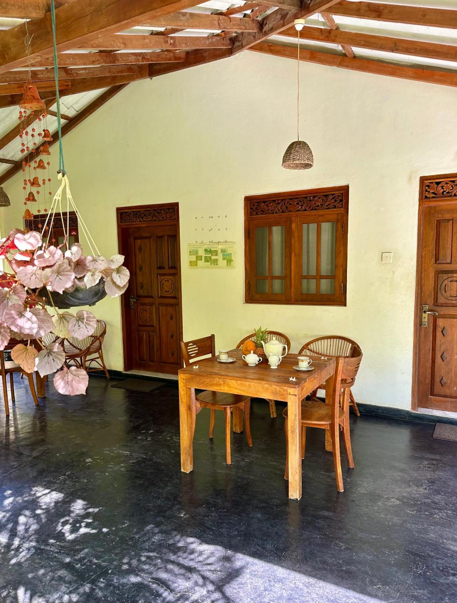 Jasmin Homestay Marakolliya Тангале Екстериор снимка