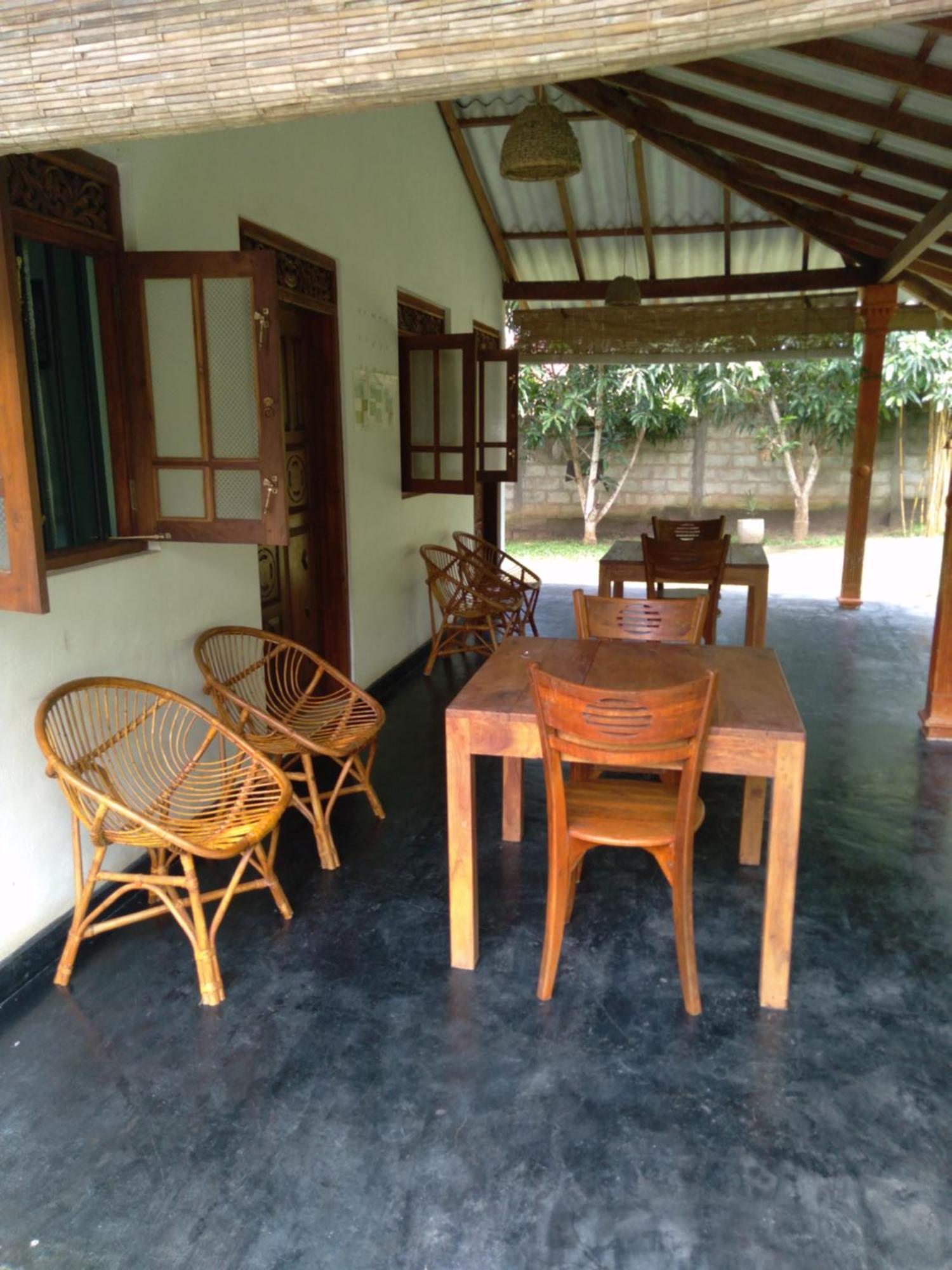 Jasmin Homestay Marakolliya Тангале Екстериор снимка
